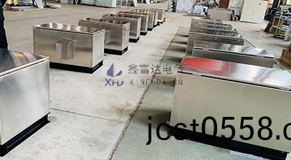 不(bu)鏽(xiu)鋼晻地(di)箱(xiang)